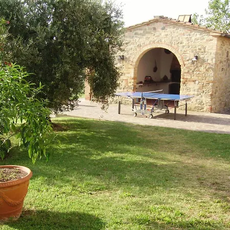 Podere La Regina Holiday home *